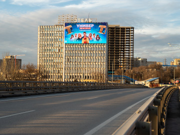 Медиафасад, пр-т Сиверса 1, шаг 31.25х31.25 мм, г. Ростов-на-Дону