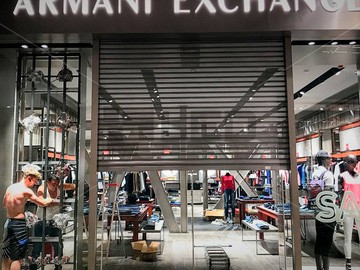 Видеоэкран для магазина «Armani Exchange», шаг 3 мм, г. Сочи